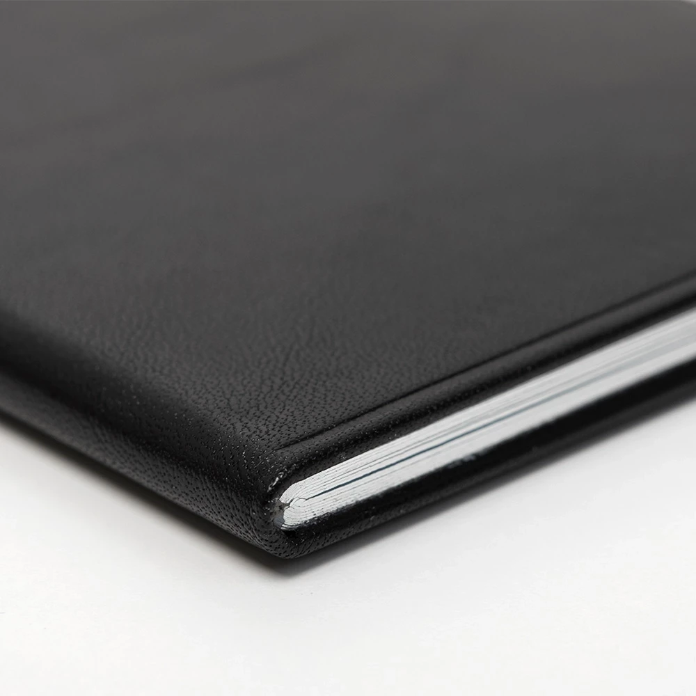 Edition K weekly calendar 2026 Verona black, silver edging