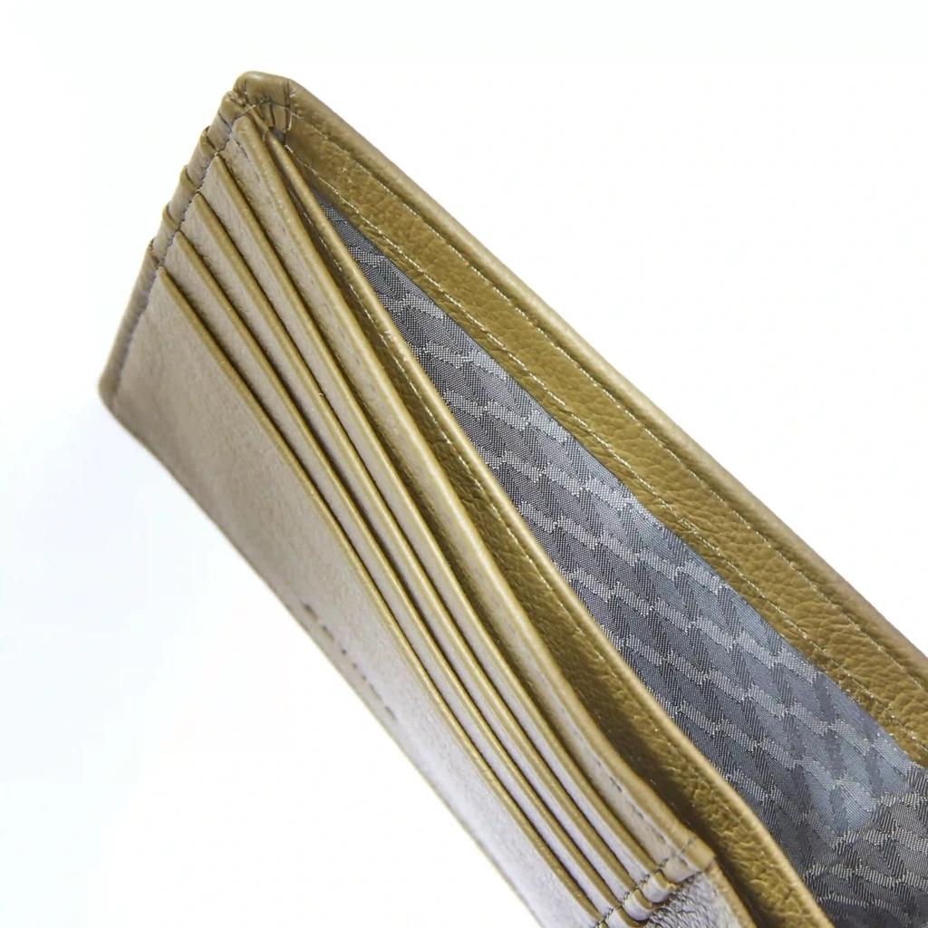 Wallet with Coin Pocket, Koll. 1977, leather, olive green
