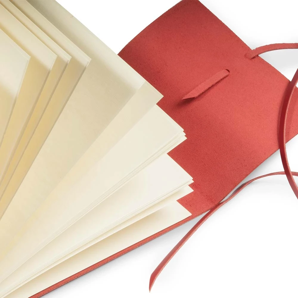 Photo Album, 25 pages, leather cover, 20.5x15 cm, red