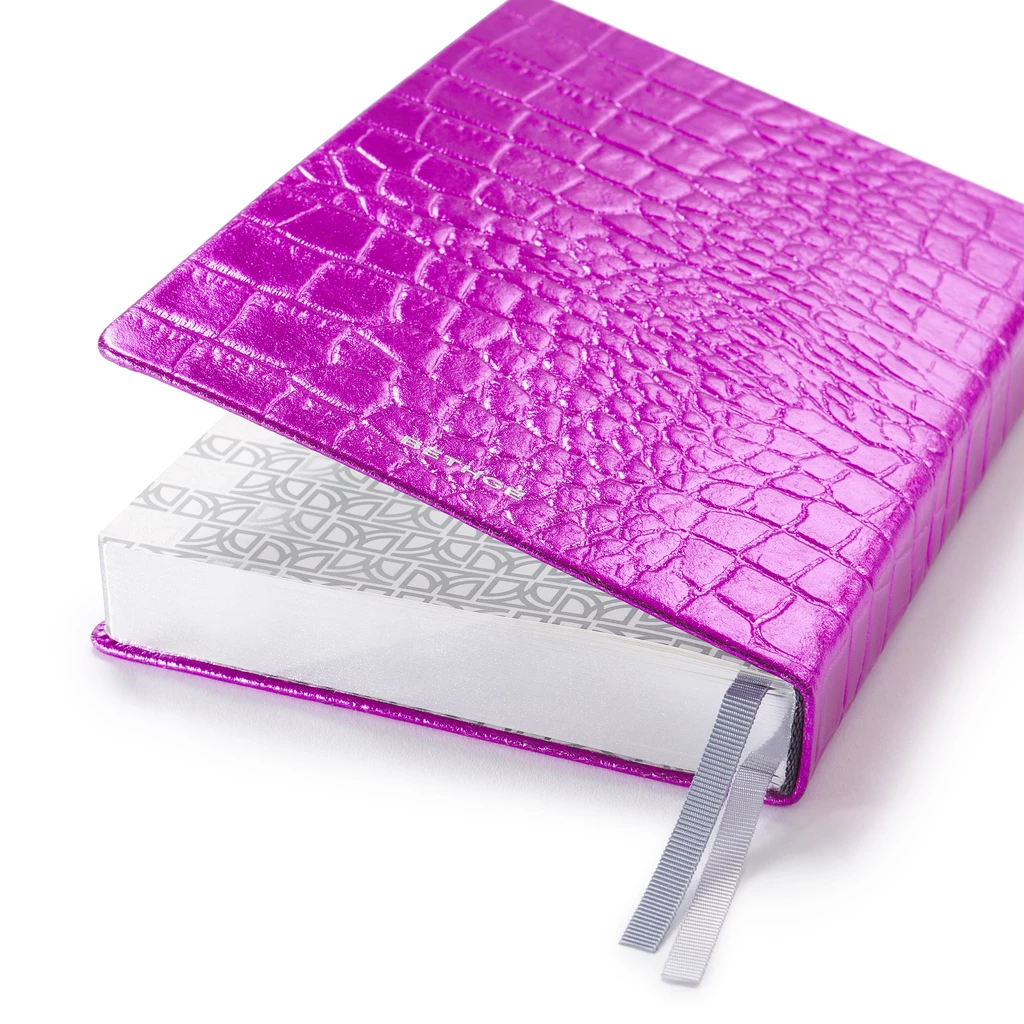 Daily Planner 2027 Wild Pink Leather