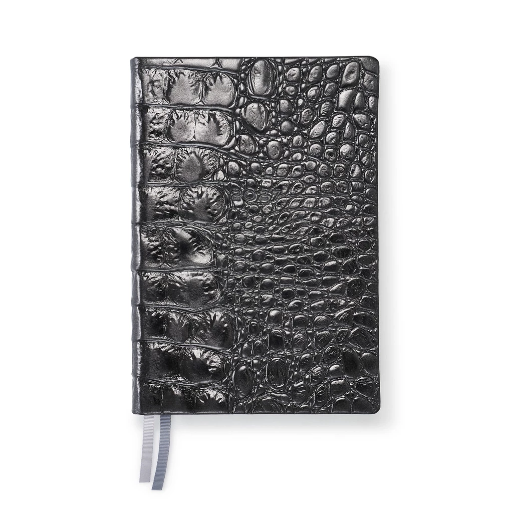 Daily Planner 2027 Wild Black Leather