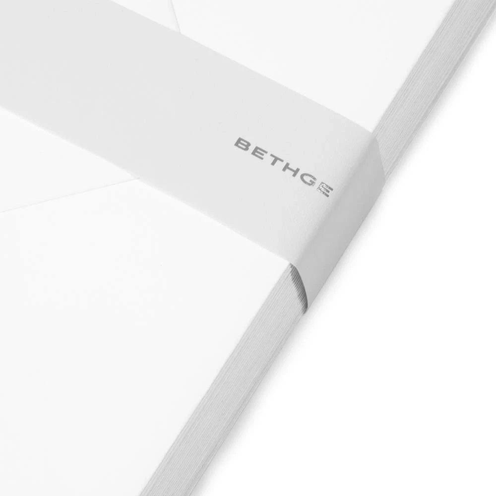 25 Diplomat envelopes, Smooth White
