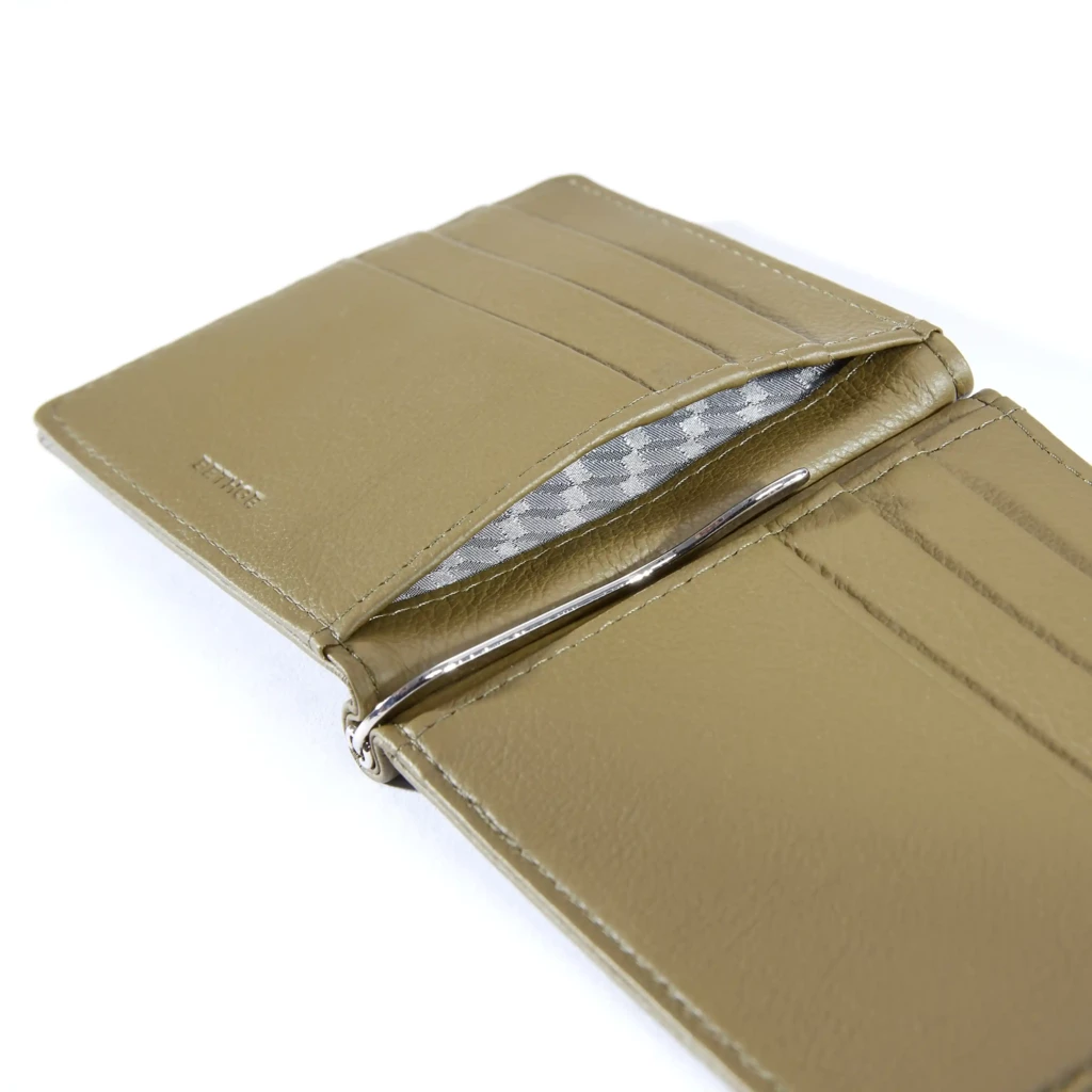 Card Wallet w. Money Clip, 6 cc, Koll. 1977, leather, olive