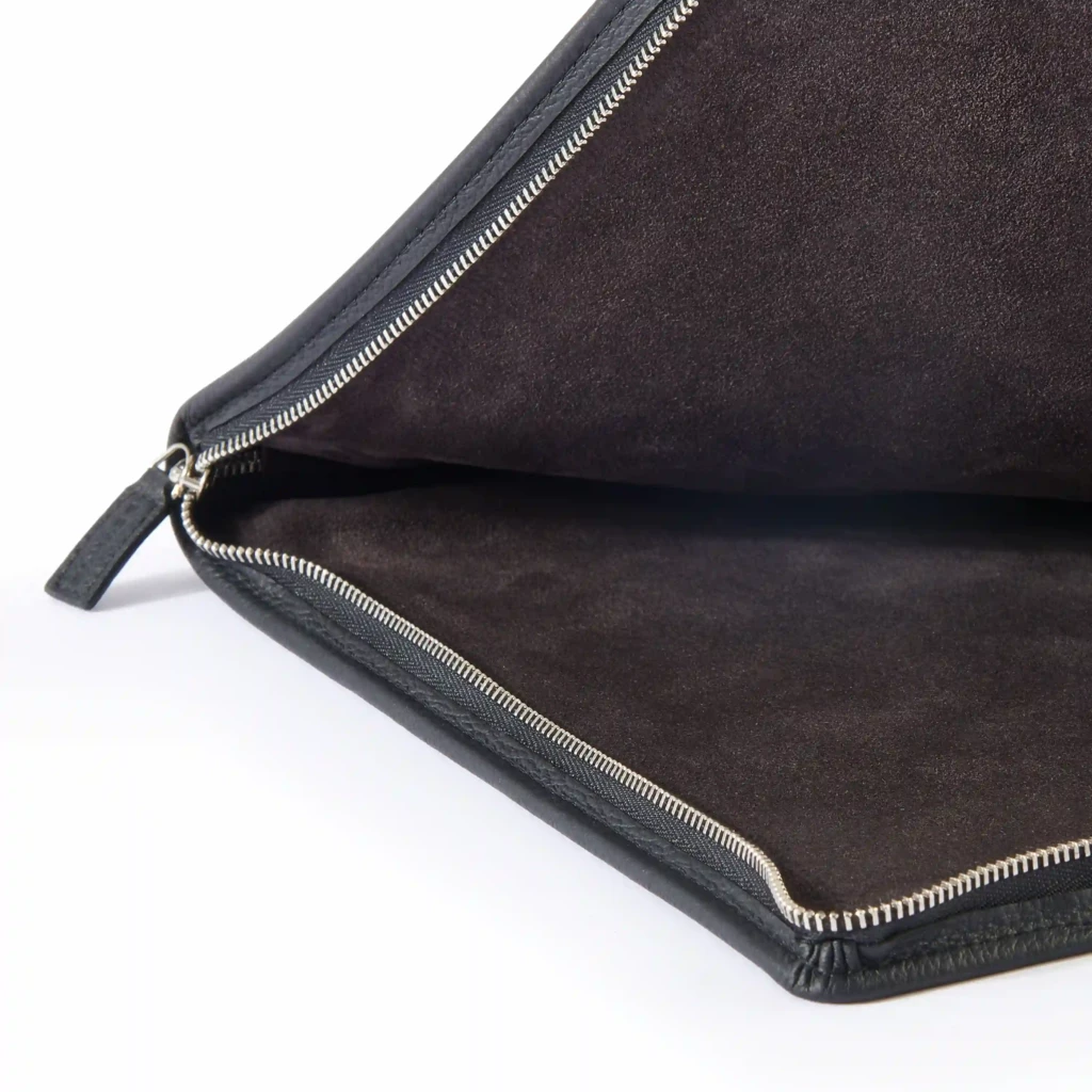 Pouch with Zip, Kollektion 1977, leather, black