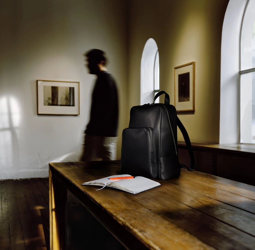 Adri Leather Backpack – Taupe