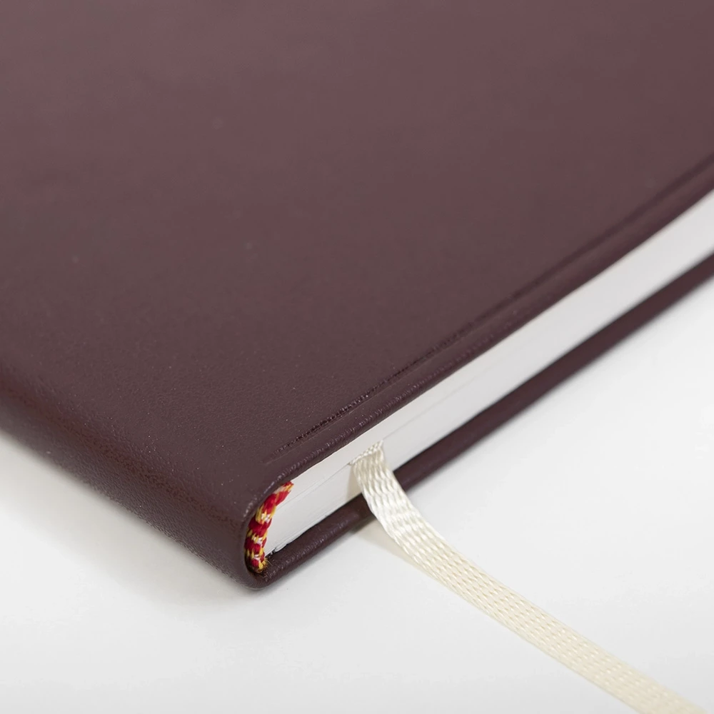 Edition 16 weekly calendar 2026 faux leather TeBeskin bordeaux