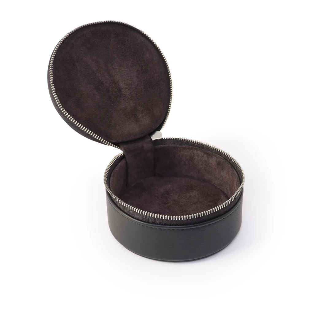 Jewellery case, Collection 1977, leather, black