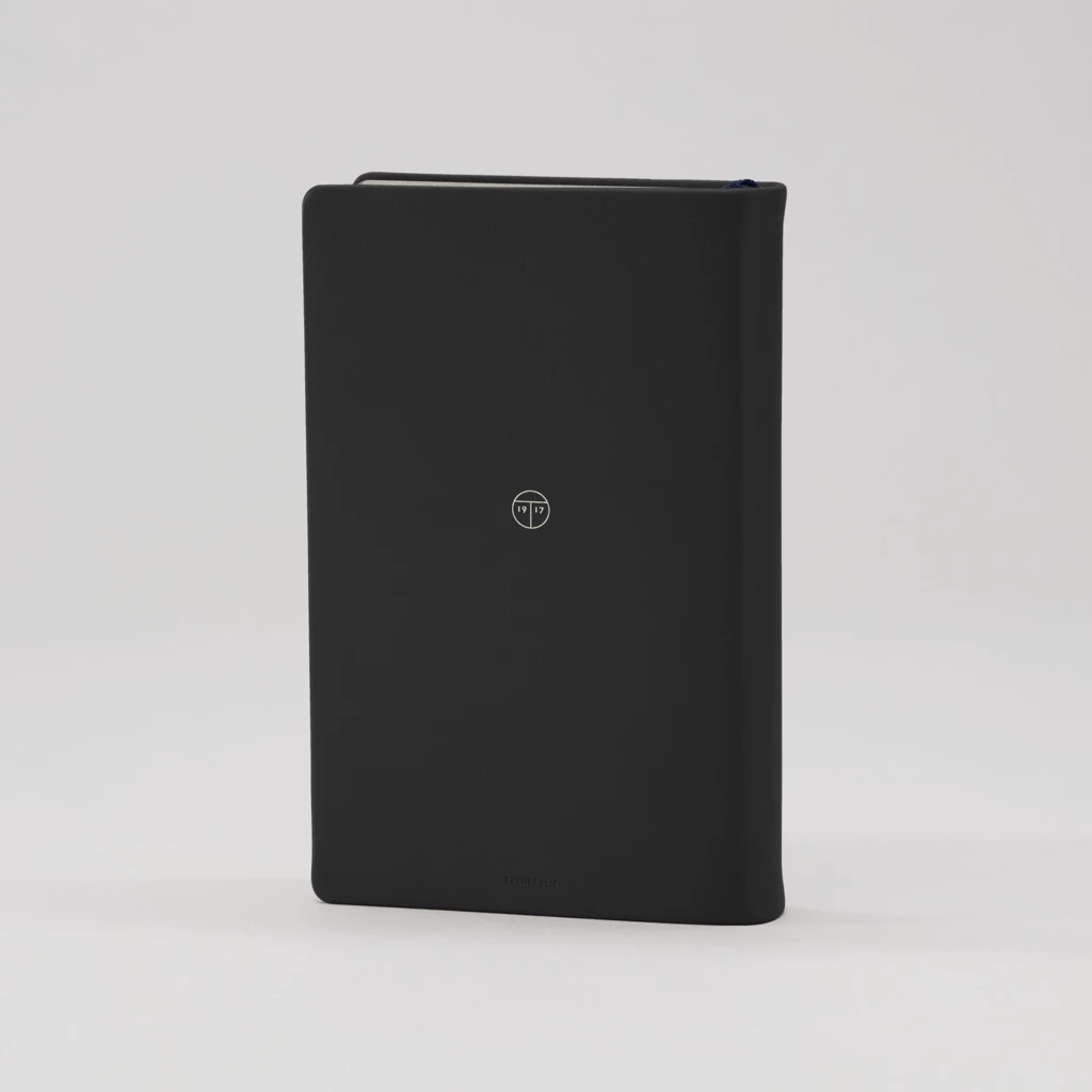 5 Year Book M Nero