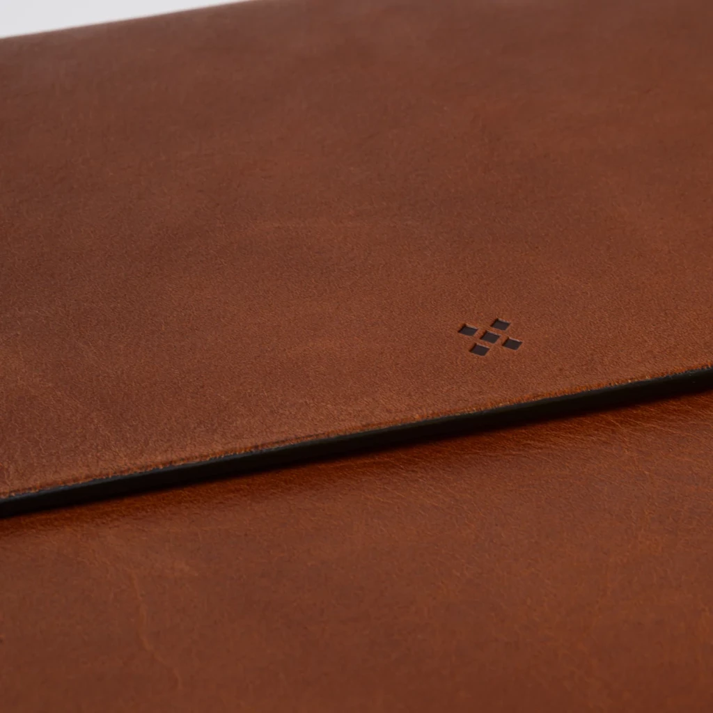LEGENDÄR SLYMM Briefcase, leather, brown