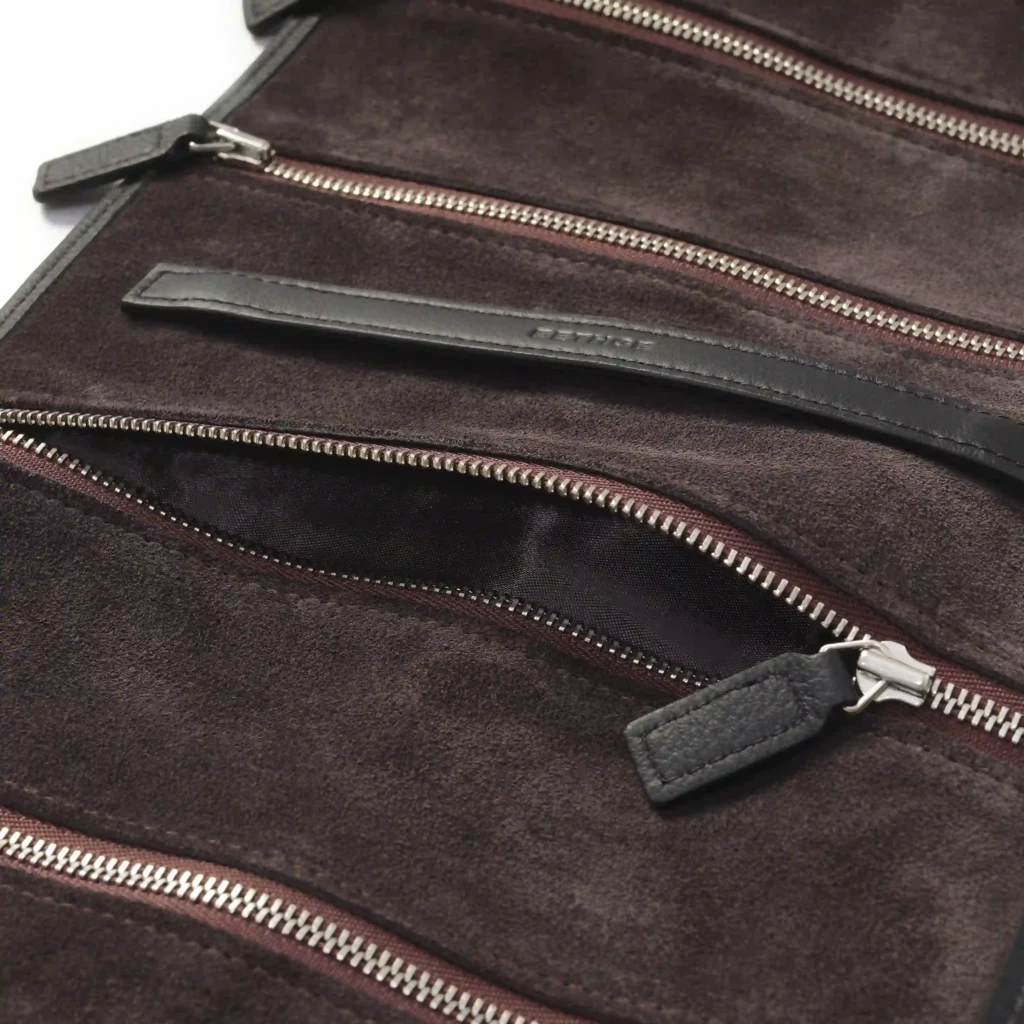 Jewellery roll, Collection 1977, leather, black