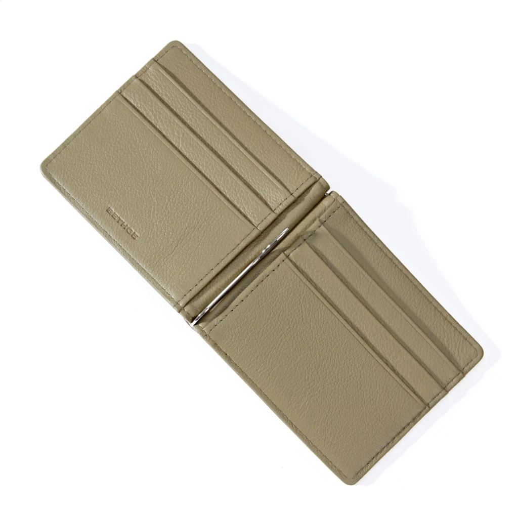 Card Wallet w. Money Clip, 6 cc, Koll. 1977, leather, olive