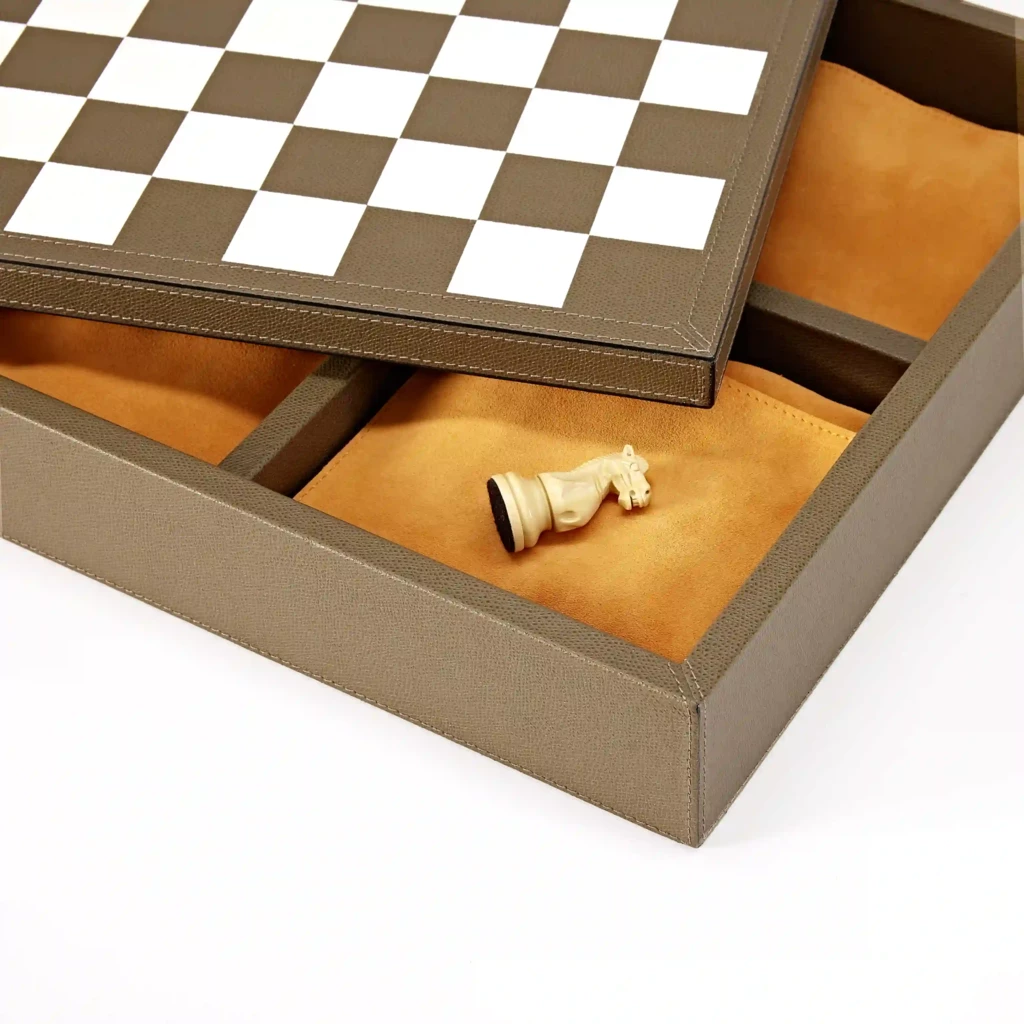 Compendium of Games (chess, dominoes, ...), leather, clay