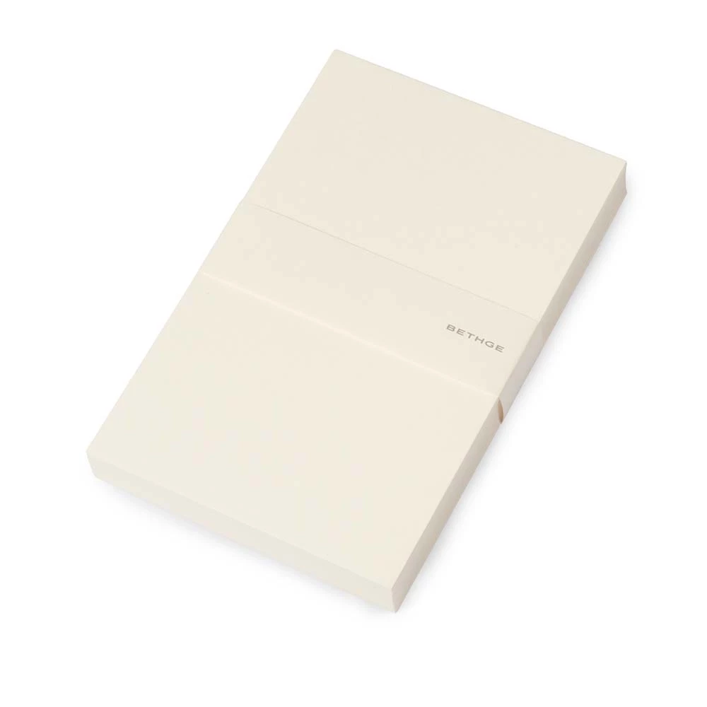 50 Diplomat cards, Smooth Ivory