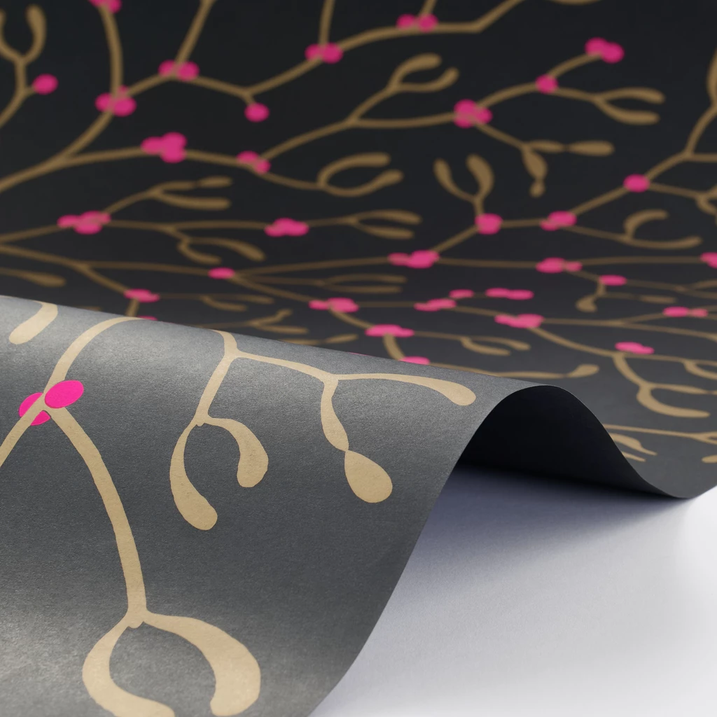 Wrapping paper mistletoe black  50 x 70 cm, 3 sheets