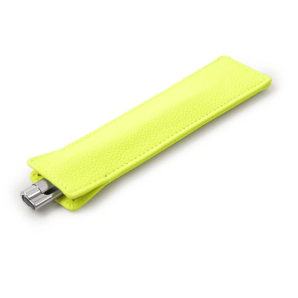 leder_stifteetui_1_stift_rindsleder_kollektion_2024_8 Single Pen Holder, 2024 Collection, cowhide, iced