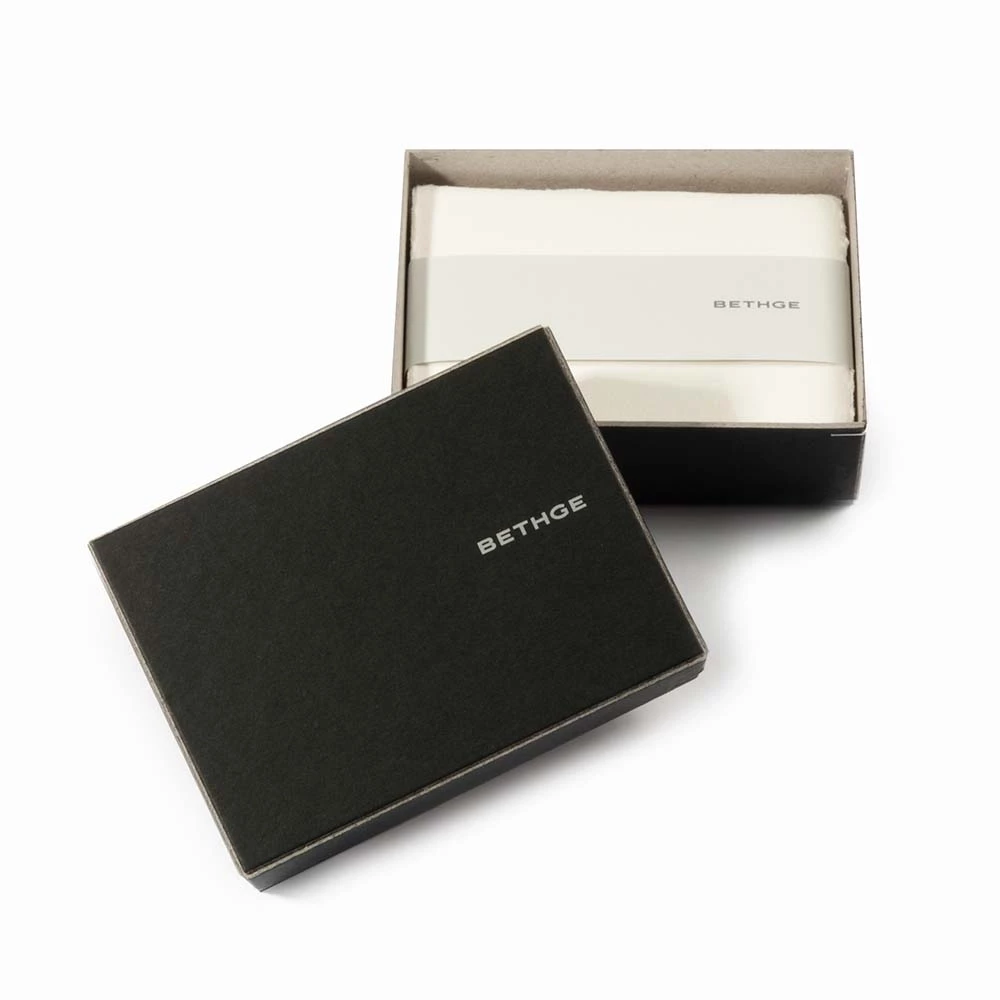 100 business cards, laid paper