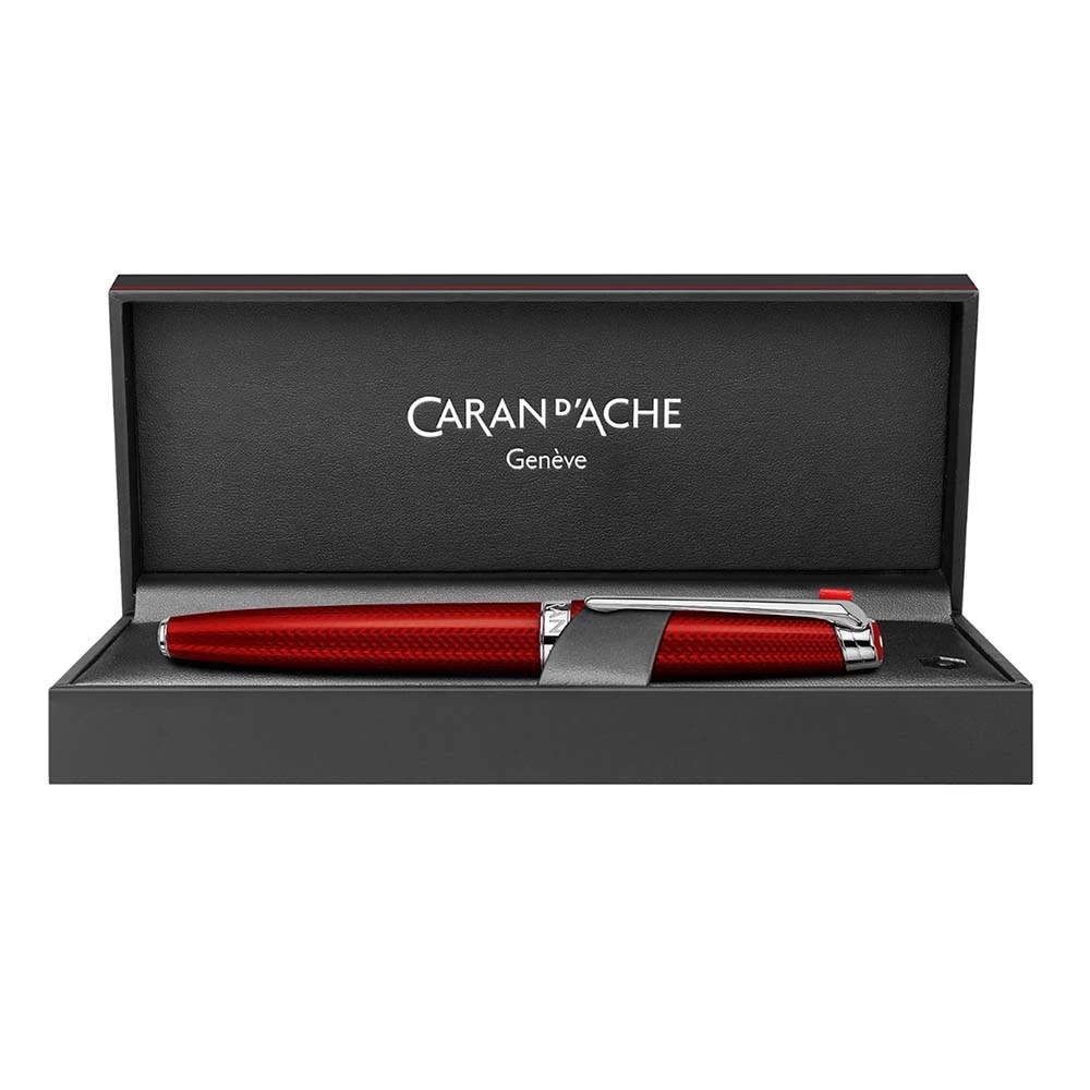 Caran d'Ache Léman Rouge Carmin Fountain Pen, nib M