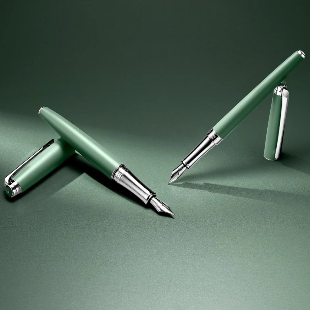 Caran d’Ache Léman Slim Fountain Pen, Vert de Gris, M nib