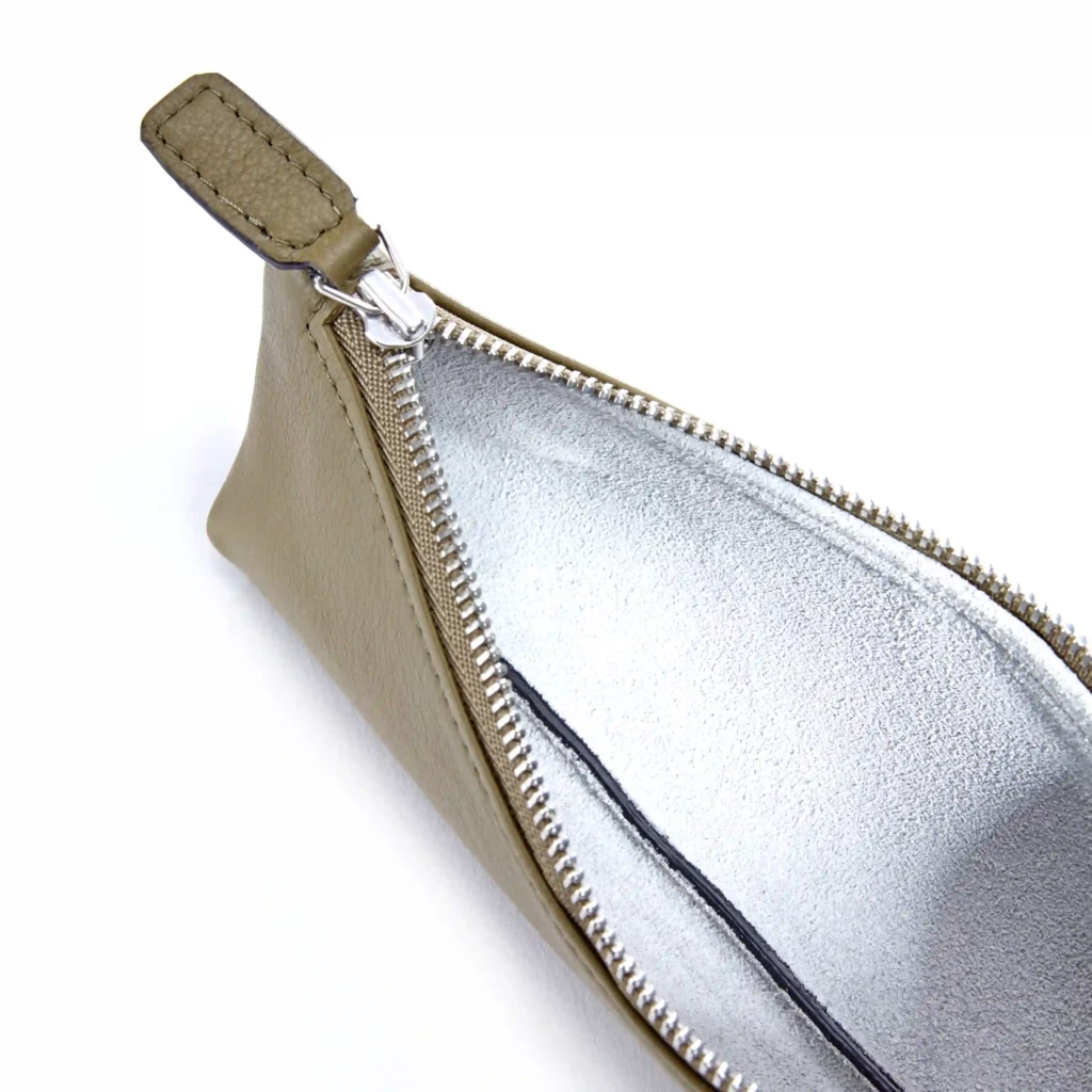 Pencil Case, Kollektion 1977,  leather, olive green