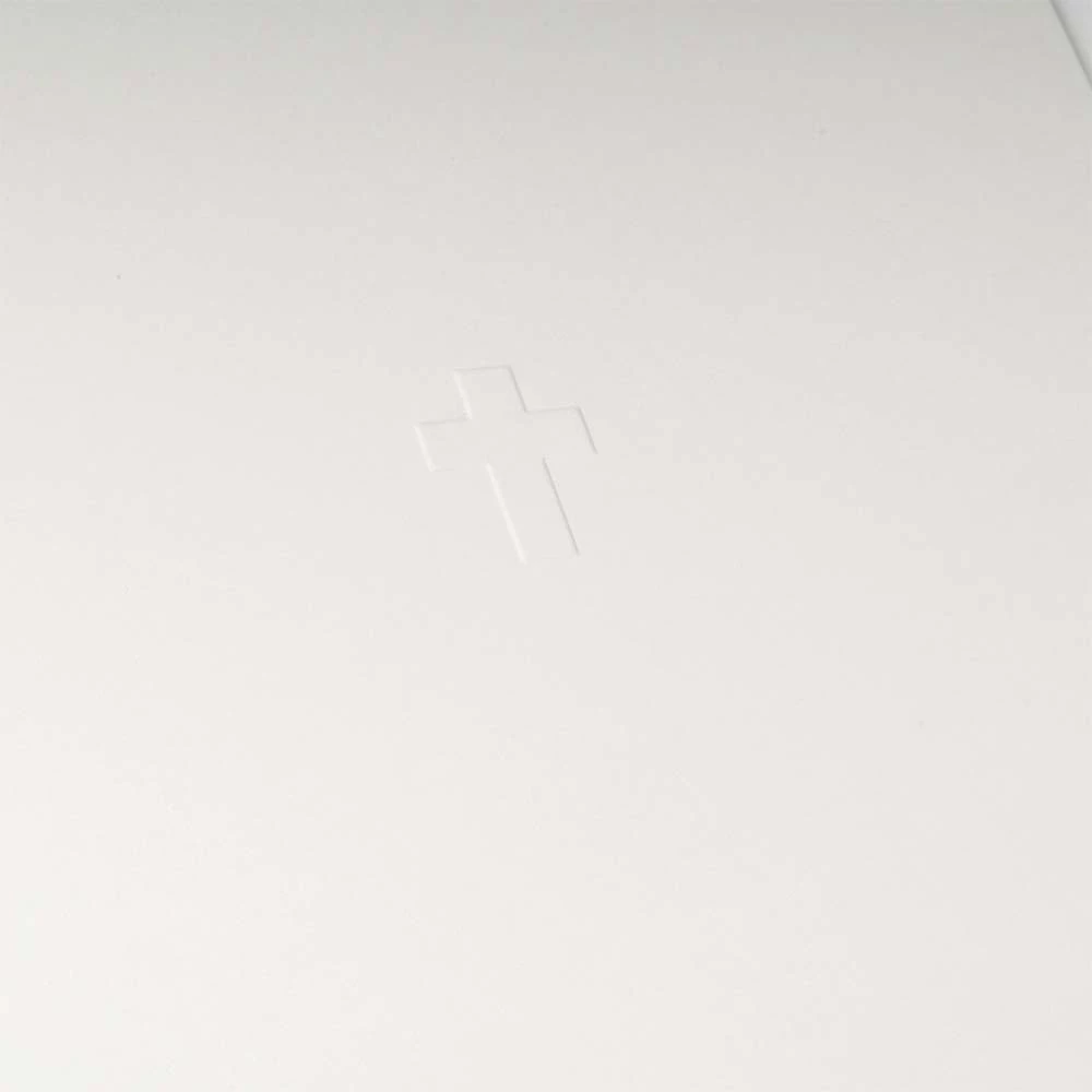 Greeting card cross blind embossing