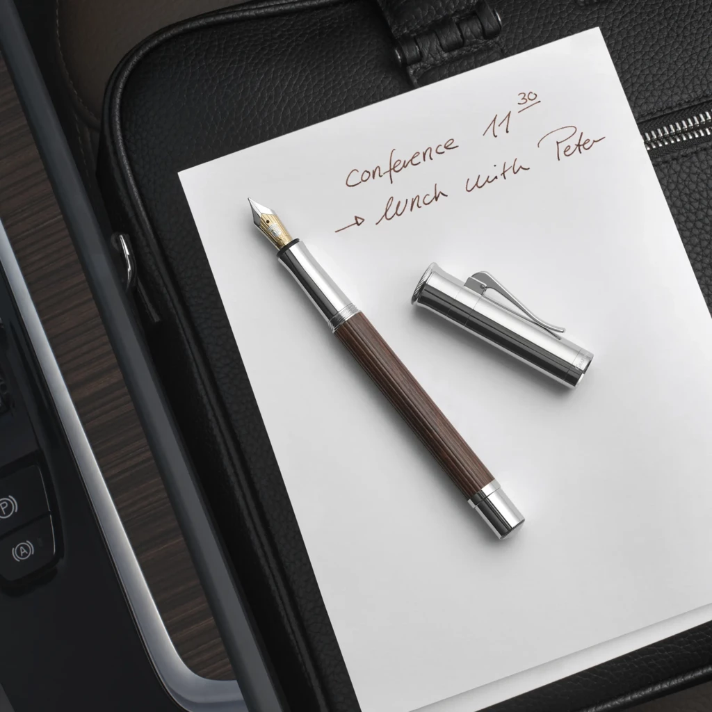 Graf von Faber-Castell Classic Fountain Pen, grendilla, B