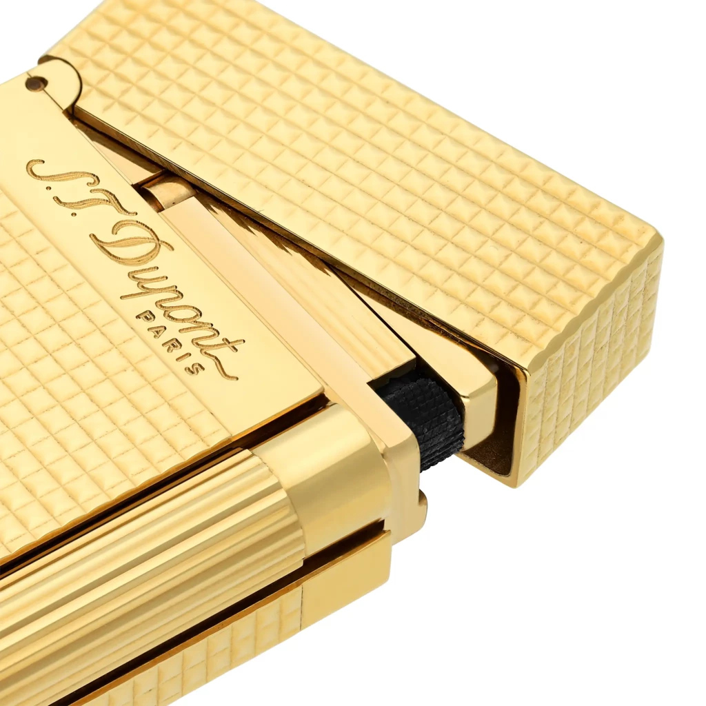S.T. Dupont LIGNE 2 Lighter Gold