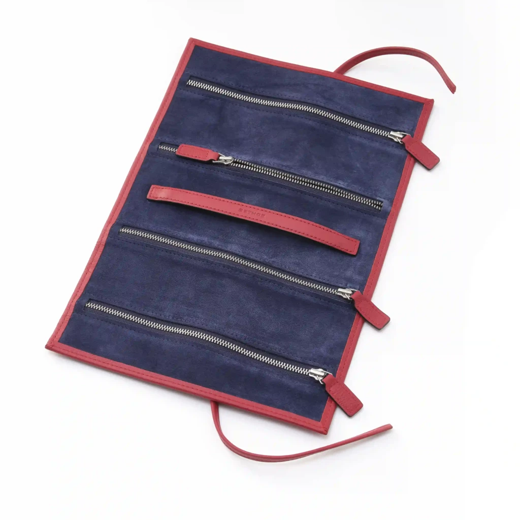 Jewellery roll, Collection 1977, leather, red