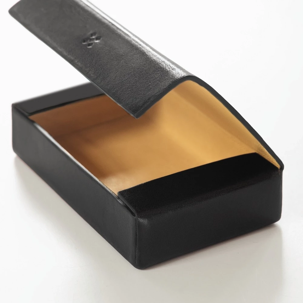 LEGENDÄR ETWEE Case, leather,  short, black