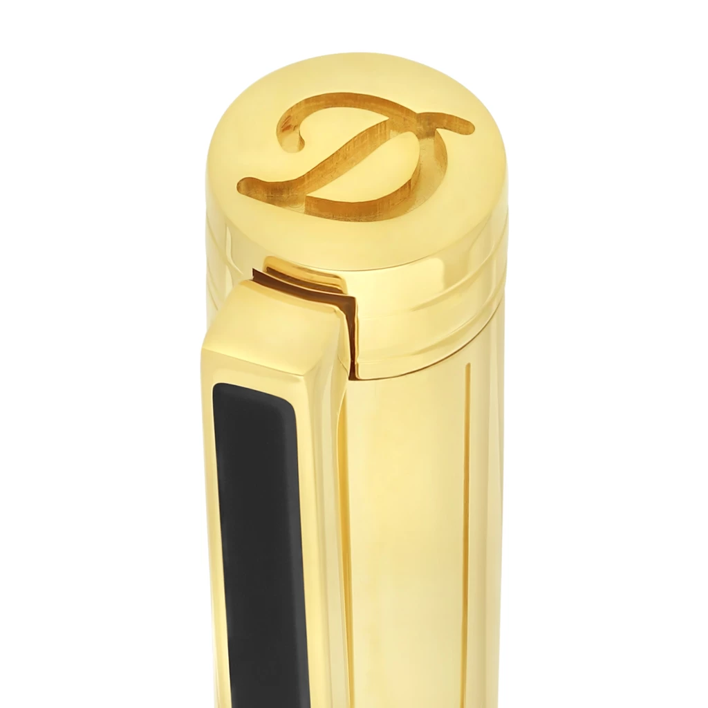S.T. Dupont Classique Ballpoint Pen Black/Gold