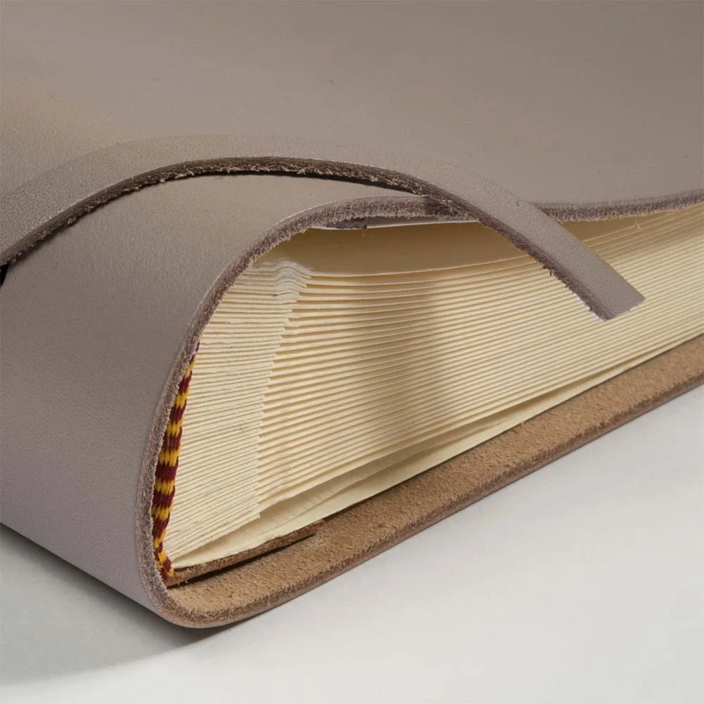 Photo Album, 30 pages, leather, 20.5x15 cm, taupe