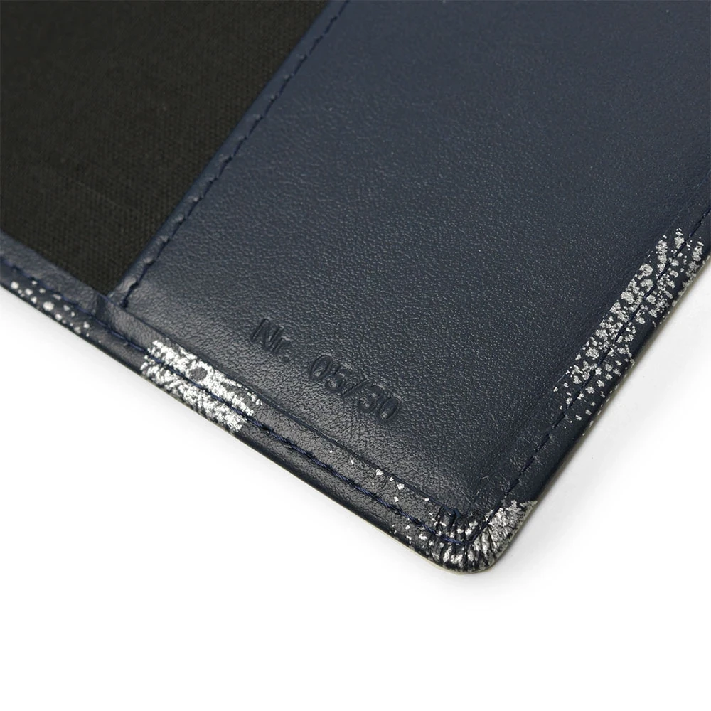 Book Cover A5, wildlife ed., leather, sea urchin/dark blue