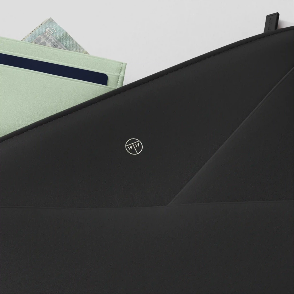 Envelope Pouch Wallaby Nero
