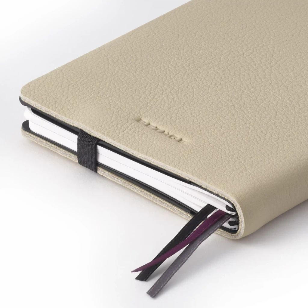 Whitebook, soft calf leather,  SX, cream
