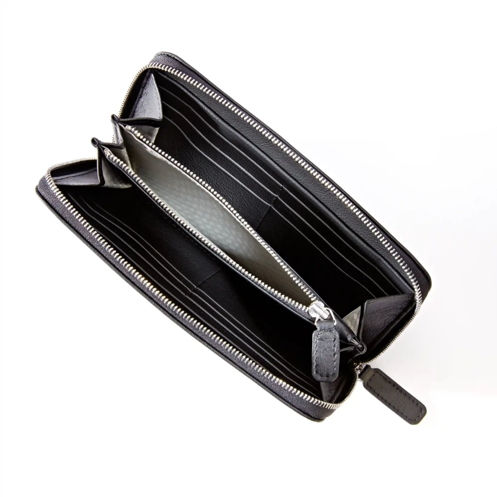 Wallet with Coin Pocket, Kollektion 1977, leather, black
