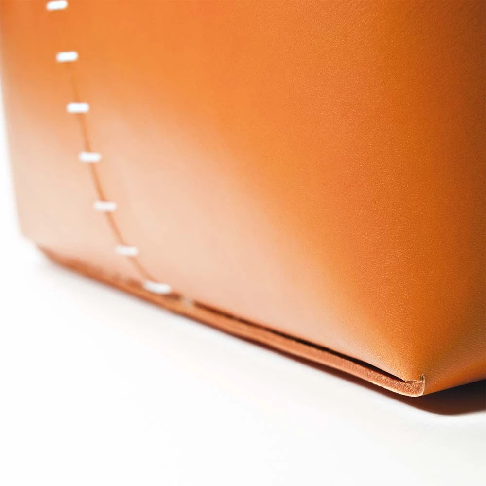 Wastepaper Basket, leather, H  30 cm, D 38 cm, clay