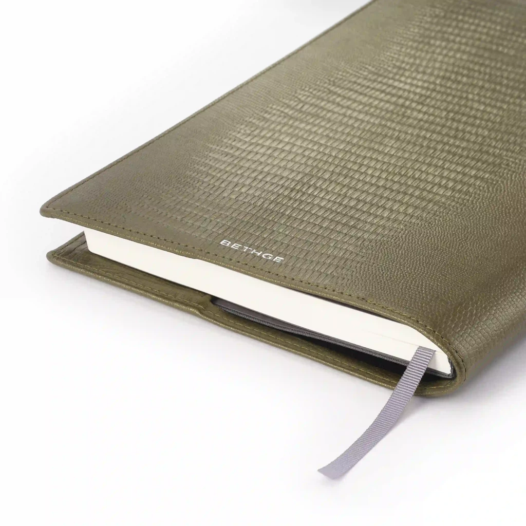 Book cover for DIN A5 books, Tejus leather