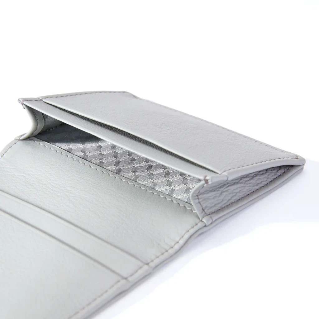 Card Wallet, 3 cc, Kollektion  1977, leather, bifold, granite