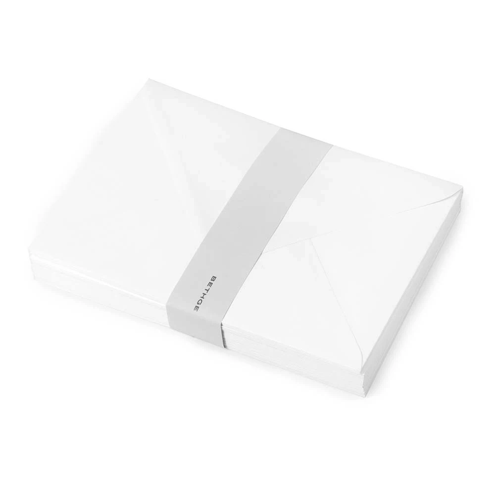 25 Diplomat envelopes, Smooth White