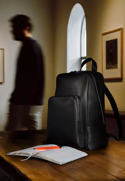 Leder Tasche Arbeit