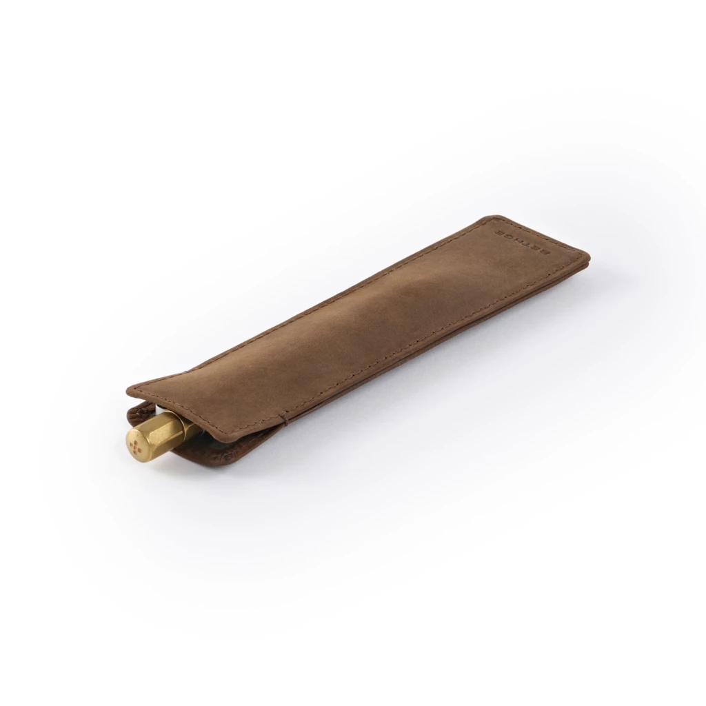 Pen case for 1 writing instrument, cowhide leather, tobacco