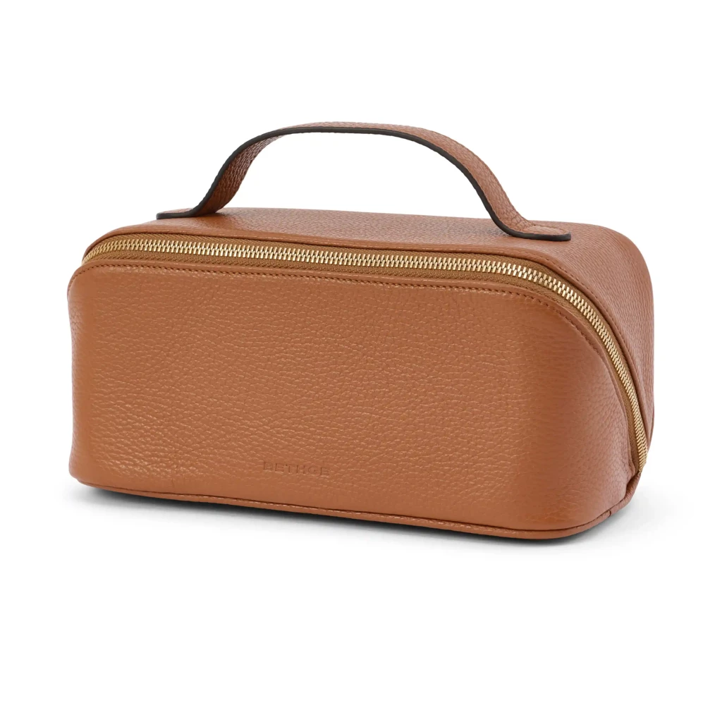 Leather cosmetic bag Adri – handmade in Italy