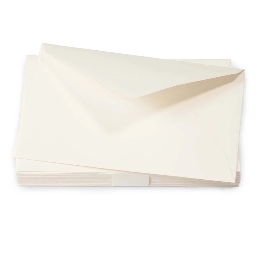 25 Diplomat envelopes, Smooth Ivory