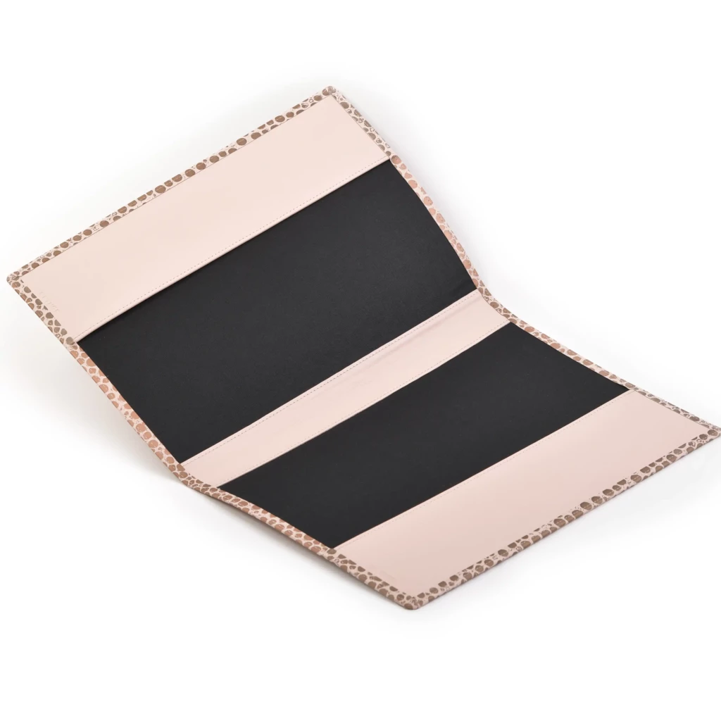 Book Cover A4, wildlife edition, leather, stingray/rose